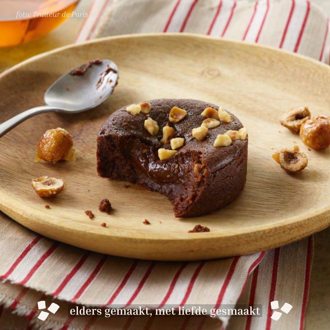Chocolate Lava Cake with Hazelnut - Solid Stash